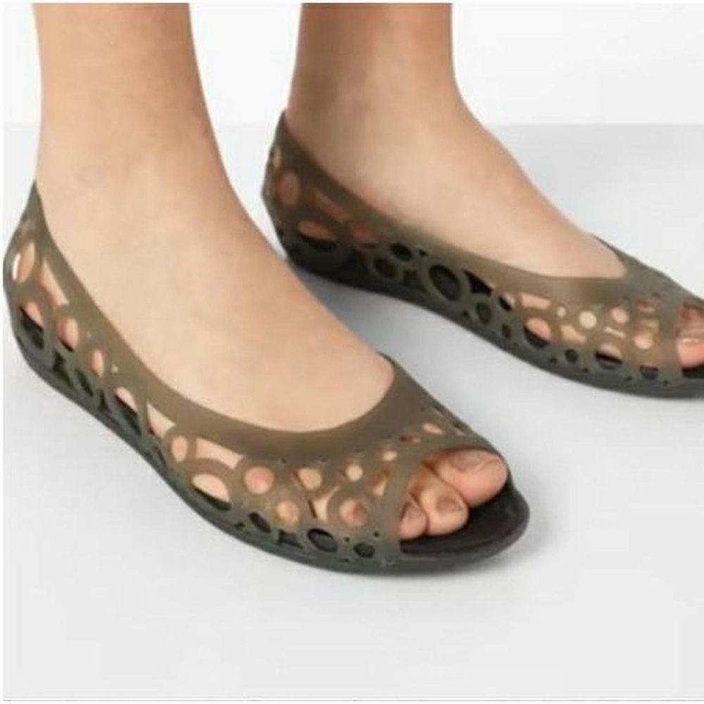 CROCS Womens Adrina Sandals Smoky Green Cutouts Jelly Flats Peep Toe Shoe Sz 10✨